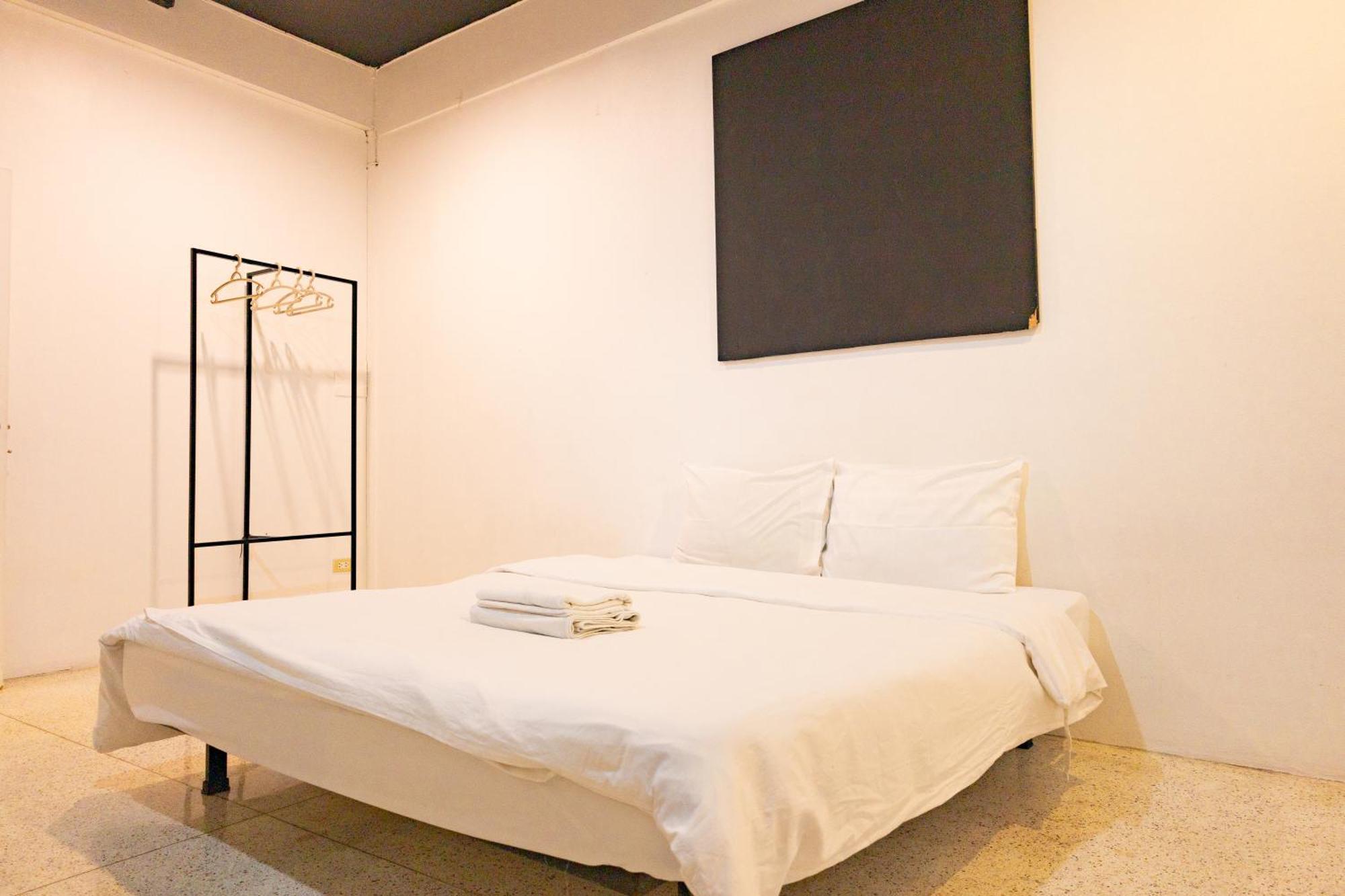 Go Inn Thapae - โก อินน์​ ท่าแพ Chiang Mai Extérieur photo