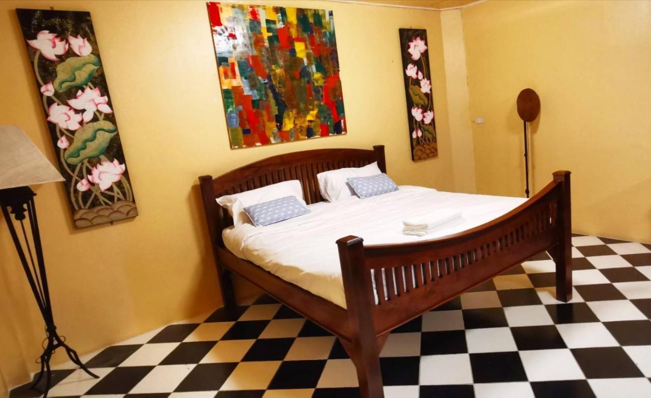 Go Inn Thapae - โก อินน์​ ท่าแพ Chiang Mai Extérieur photo